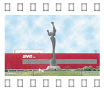 Sadašnja fabrika i sedište AVE u mestu Breša na severu Italije